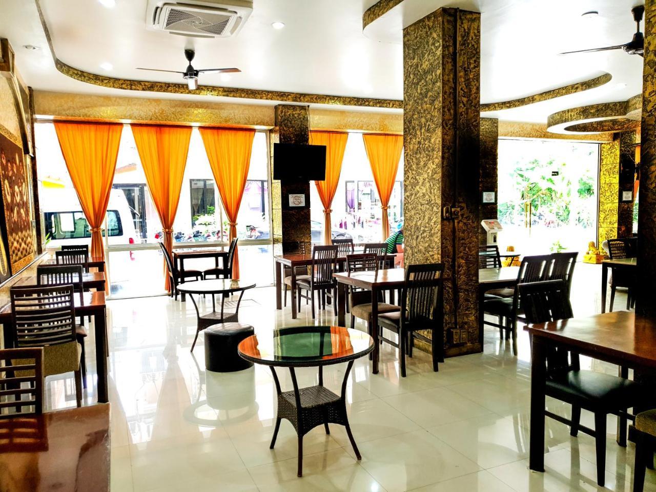 Sharaya Patong Hotel Bagian luar foto